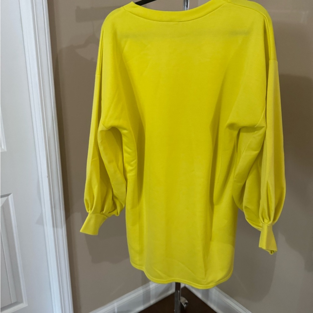 Boohoo Bright Yellow Crew Neck Sweater - Picture 4 of 5
